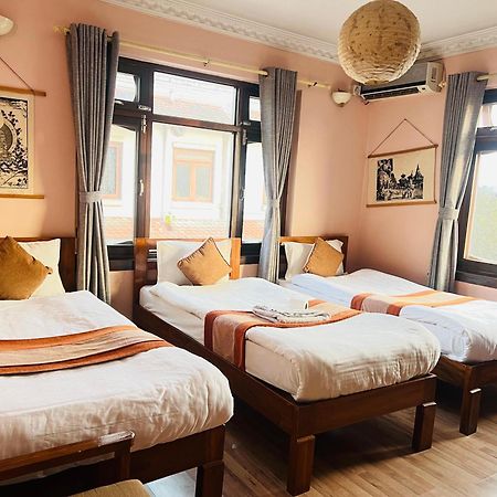Cloud 9 Garden Hotel Катманду Екстериор снимка