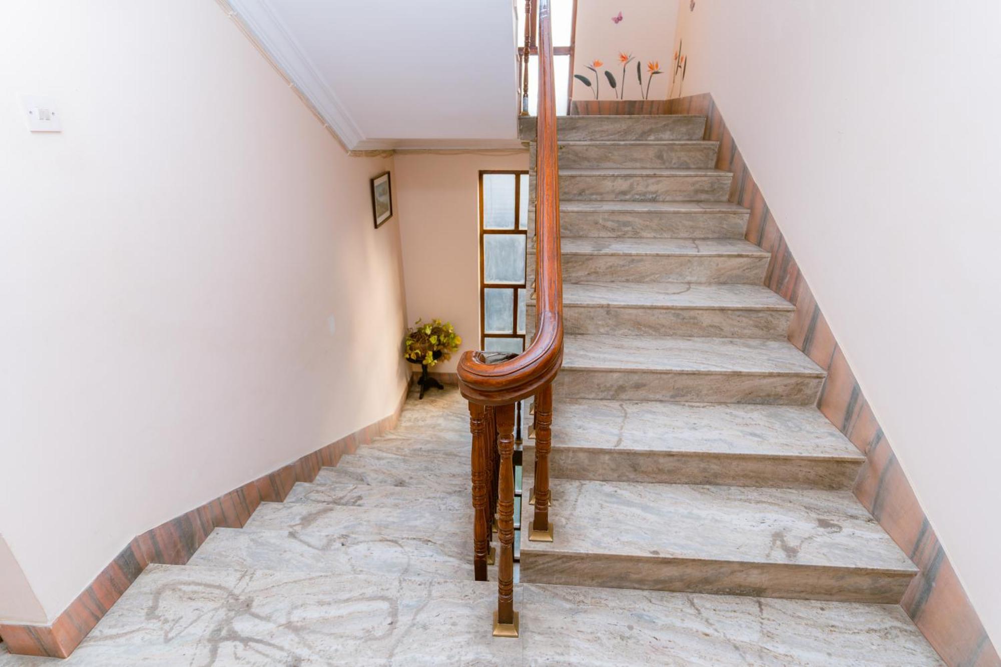 Cloud 9 Garden Hotel Катманду Екстериор снимка